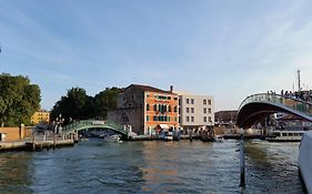 Hotel Santa Chiara Venedig Exterior photo