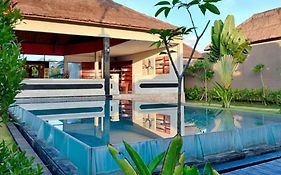 Amor Bali Villas & Spa Resort Seminyak Exterior photo