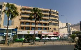 Ahla Tlah Seaview Hotel Aqaba Exterior photo