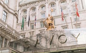 The Savoy Hotell London Exterior photo