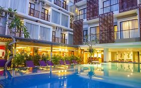 Horison Ultima Seminyak Bali - Chse Certified Hotell Exterior photo