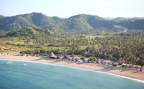 Novotel Lombok Resort & Villas Kuta  Exterior photo