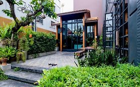 The Craft Nimman Hotell Chiang Mai Exterior photo