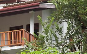 Lake Paradise Bed and Breakfast Habaraduwa Central Exterior photo