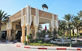 Ras El Ain Hotell Tozeur Exterior photo