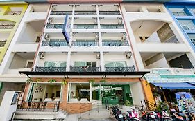 Maleewan Jomtien Hotell Exterior photo