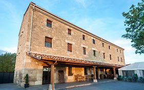 Albergue Turistico "La Fabrica" Vandrarhem Tardajos Exterior photo