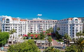 Hotel Barriere Le Majestic Cannes Exterior photo