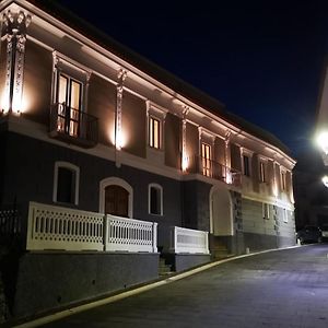 Mastu Gilardo Lägenhet San Pietro al Tanagro Exterior photo