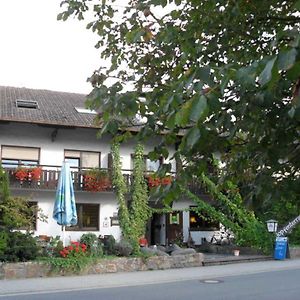 Landgasthof Brunnenwirt Zum Meenzer Hotell Fischbachtal Exterior photo