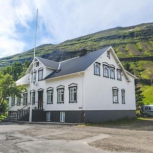 Bankinn - Hotel By Aldan Seyðisfjörður Exterior photo