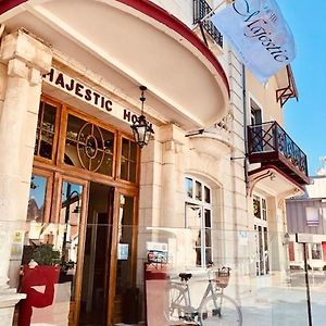 Logis Hotel Majestic Chatelaillon Plage - La Rochelle Exterior photo