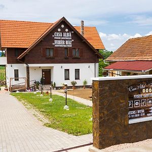 Casa Alba -Feher Haz Boghiş Exterior photo