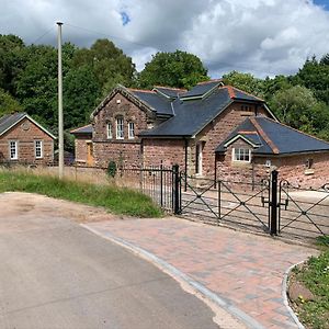 Pumping Station Holidays Lägenhet Cinderford Exterior photo