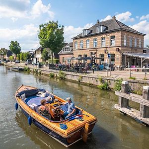 Hotel Over De Brug Haastrecht Exterior photo