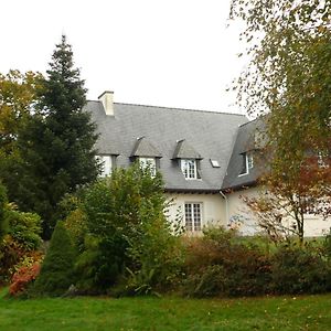 Stretcha Bed and Breakfast Châteaubourg Exterior photo