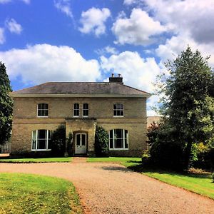 Walltree House Bed and Breakfast Brackley  Exterior photo