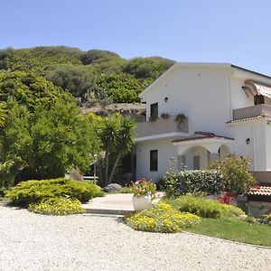 Bed & Breakfast Ajo A Casa Bed and Breakfast Castelsardo Exterior photo