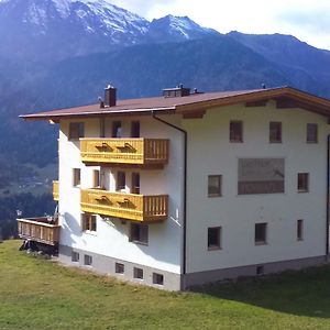 Gasthof Leiter'S Hoamatl Hotell Umhausen Exterior photo