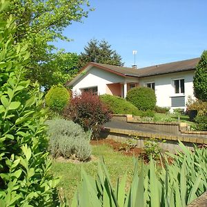 Chambre D'Hotes Bellevue Bed and Breakfast Bressuire Exterior photo