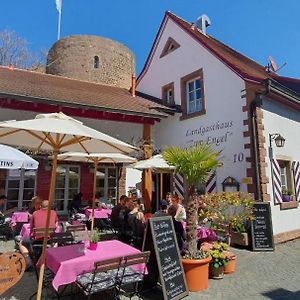 Landgasthaus "Zum Engel" Hotell Neuleiningen Exterior photo