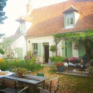 Chambre D'Hotes A La Campagne Nevers Bed and Breakfast Challuy Exterior photo