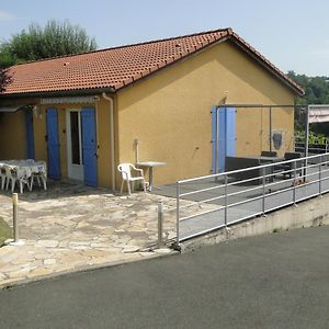 La Maison Provencale Lägenhet Unieux Exterior photo