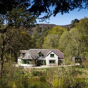 Glentruim Homestay B&B Newtonmore Exterior photo