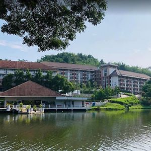 Wanawes Mae Fah Luang Hotell Chiang Rai Exterior photo