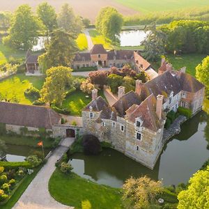 Chateau Du Blanc Buisson Bed and Breakfast Saint-Pierre-du-Mesnil Exterior photo