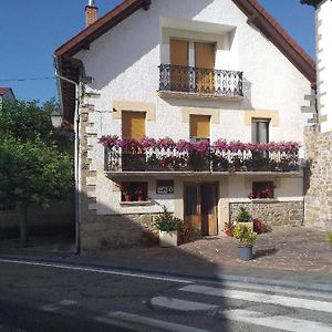 Casa Rural Lucuj Pensionat Jaurrieta Exterior photo