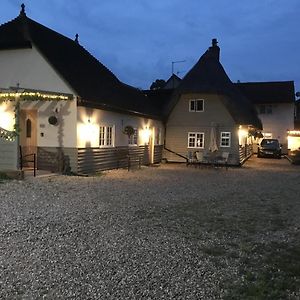 Old Thatch Bambers Green Hotell Takeley Exterior photo