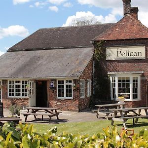 The Pelican Inn Froxfield  Exterior photo