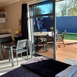 Modern Bnb Unit With Wifi And Breakfast Hotell Greymouth Exterior photo