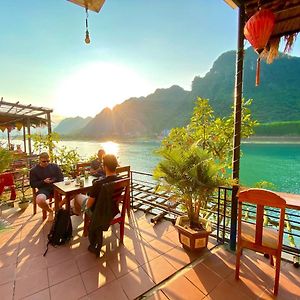 Phong Nha Coco Riverside Exterior photo