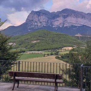 Preciosas Vistas A La Montana, Luminoso Y Acogedor Lägenhet El Pueyo de Araguás Exterior photo