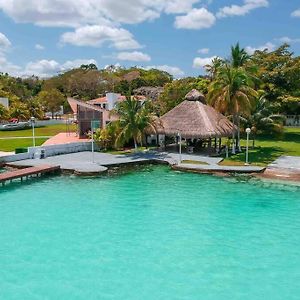 Casa Pucte Bacalar Hotell Exterior photo