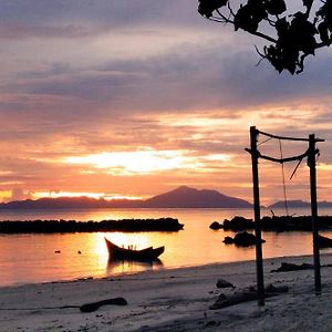 Pulau Weh Sabang Marifi Bed and Breakfast Paya Exterior photo