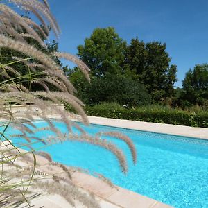 Gite Avec Piscine Proche De St Cirq Lapopie Villa Berganty Exterior photo