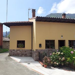 Casa Llorente Mere Exterior photo