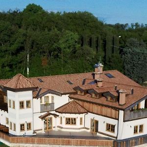 Millennium Stube Locazione Turistica Bed and Breakfast Zovencedo Exterior photo