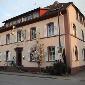Gasthaus Zum Schwanen Hotell Oberkirch  Exterior photo