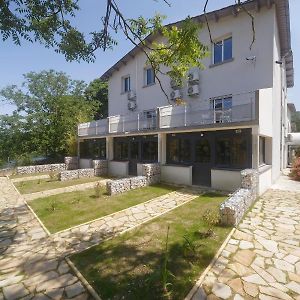 Appart-Hotel Du Lac Foix Exterior photo