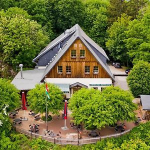 Berggasthof Koitsche Im Naturpark Zittauer Gebirge Hotell Bertsdorf Exterior photo