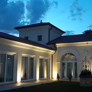 B&B Borgo Arcadia Poiana Maggiore Exterior photo