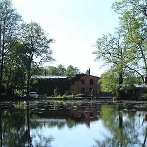 Pensjonat Stary Mlyn Tuczno Hotell Exterior photo