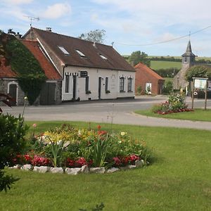 Au Petit Bled Bed and Breakfast Hermelinghen Exterior photo