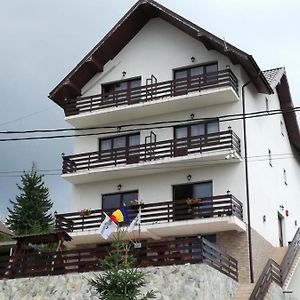 Sport Avalanche Hotell Ranca Exterior photo