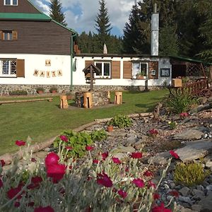 Penzion La Baita Hotell Branná Exterior photo