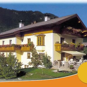 Fruehstueckspension Sunnhaeusl Hotell Sankt Veit im Pongau Exterior photo